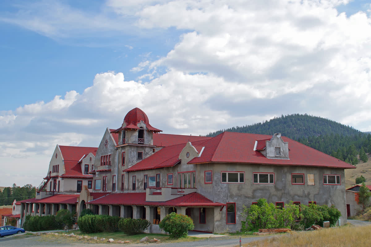 Boulder Hot Springs, Montana