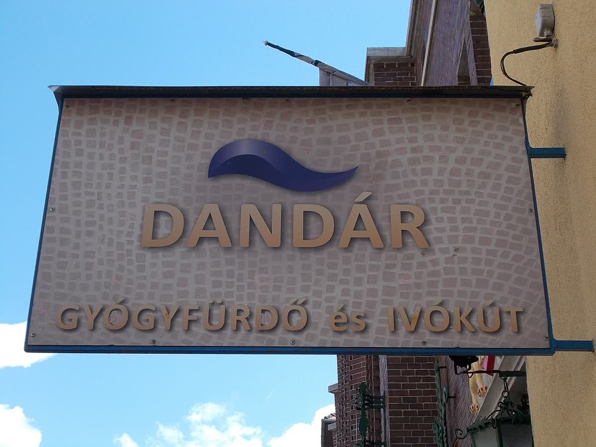 Dandar Thermal Bath, Hungary hot spring in Hungary