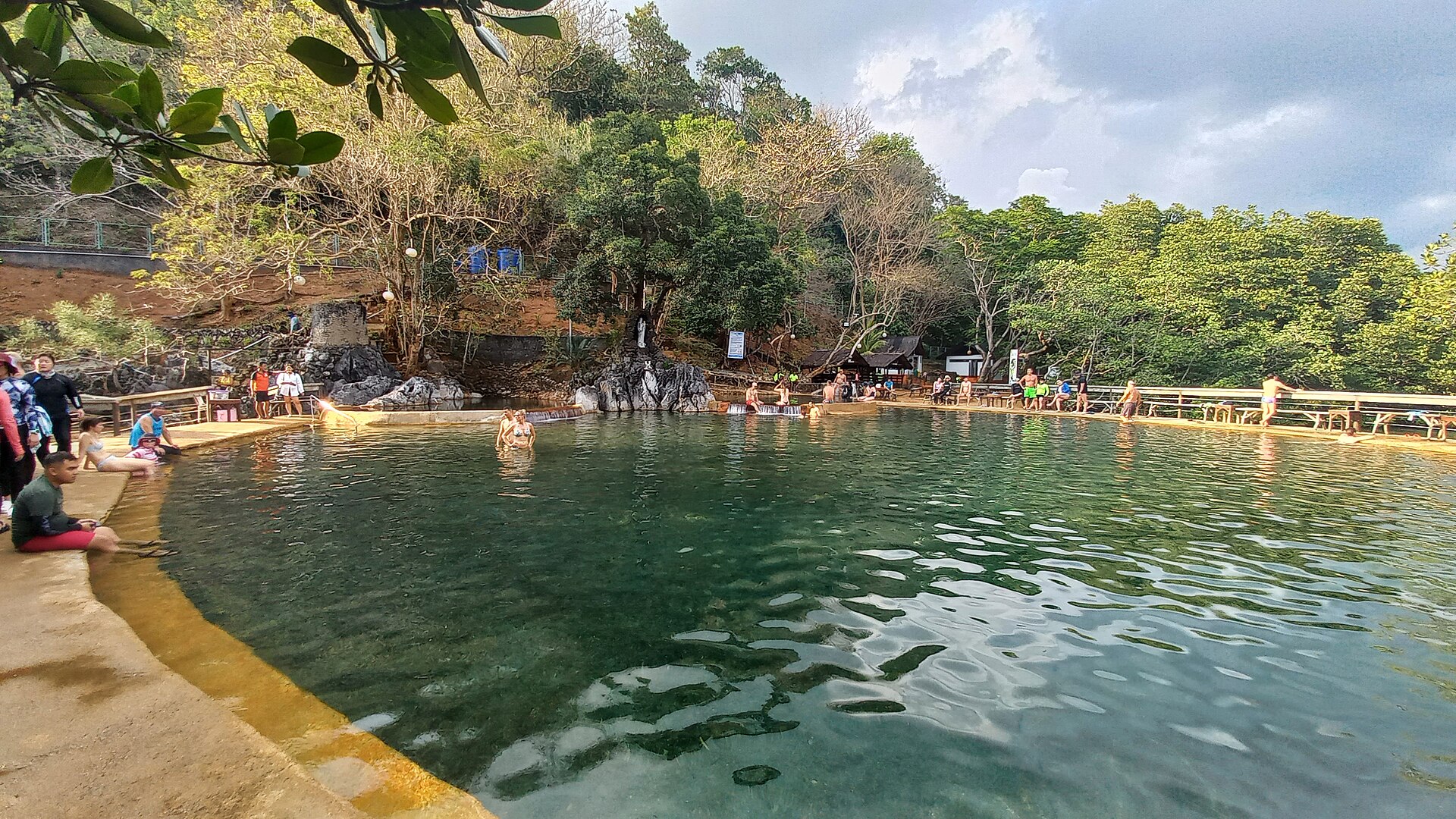 Maquinit Hot Spring, Philippines hot spring in Philippines